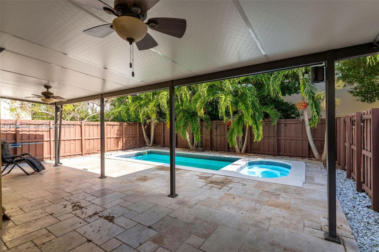 239 SE 31st Ter, Homestead, FL 33033 Photo