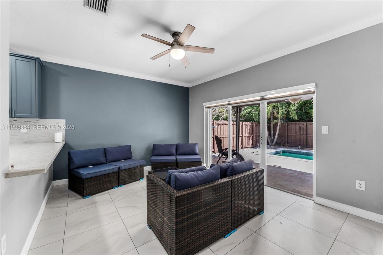 239 SE 31st Ter, Homestead, FL 33033 Photo