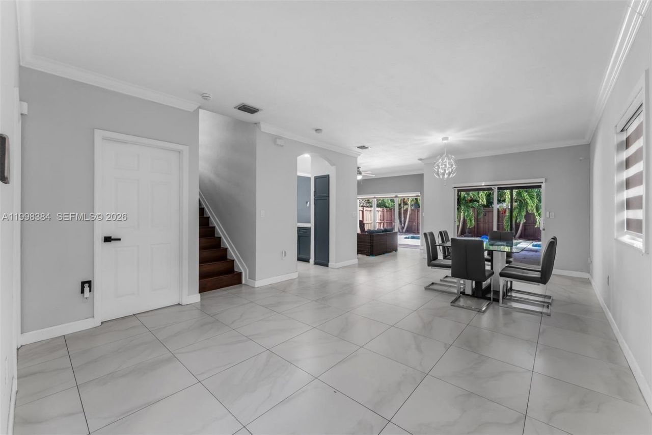 239 SE 31st Ter, Homestead, FL 33033 Photo