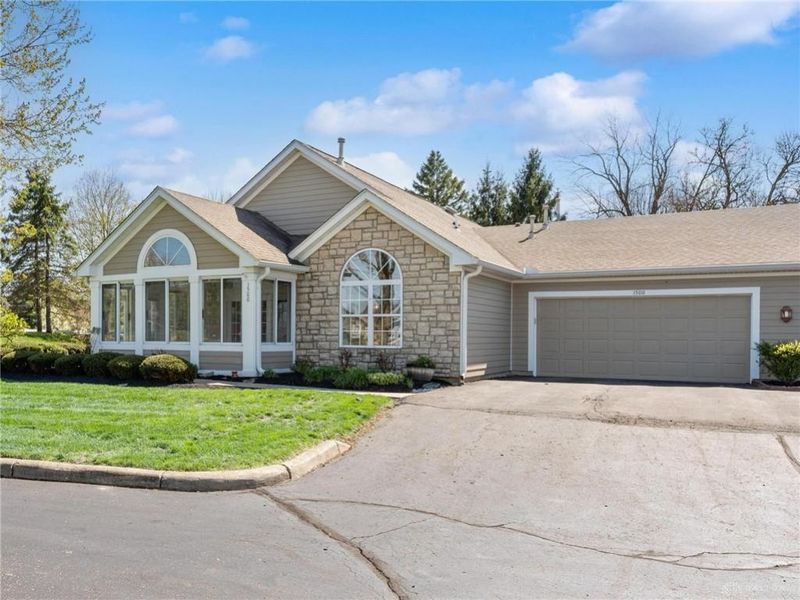 1500 Turnberry Village Drive, Washington Township, OH 45458 Photo 2