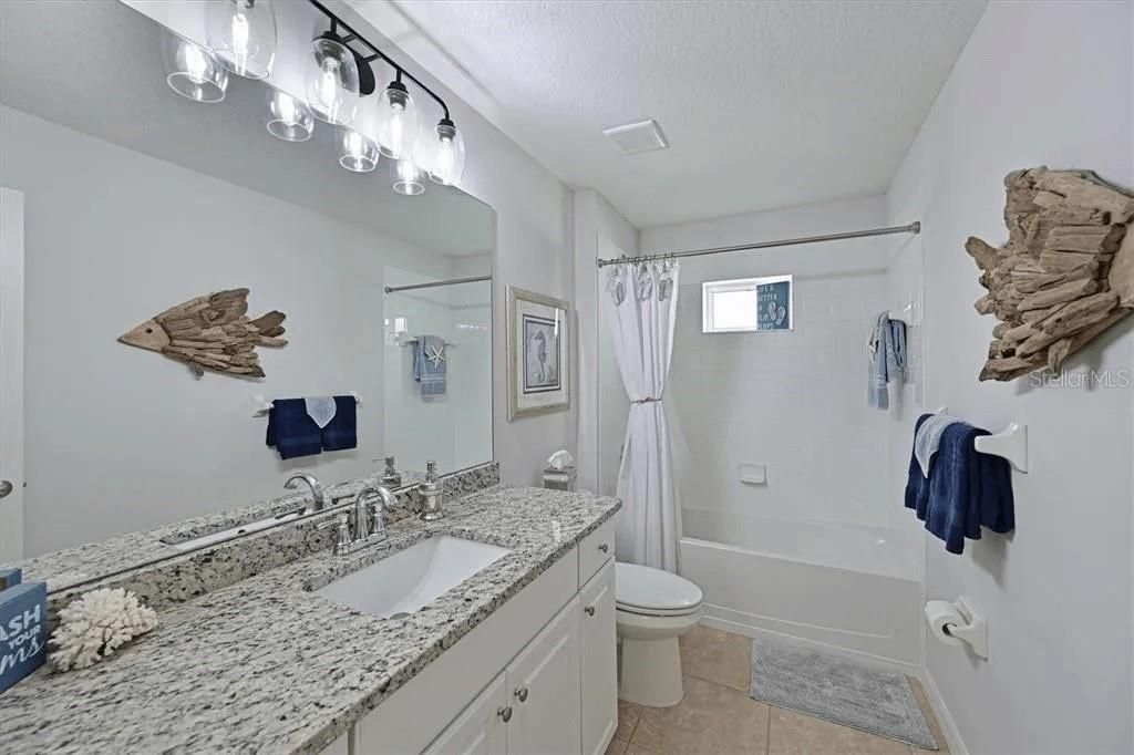 4815 Woodbrook Drive, Sarasota, FL 34243 Photo