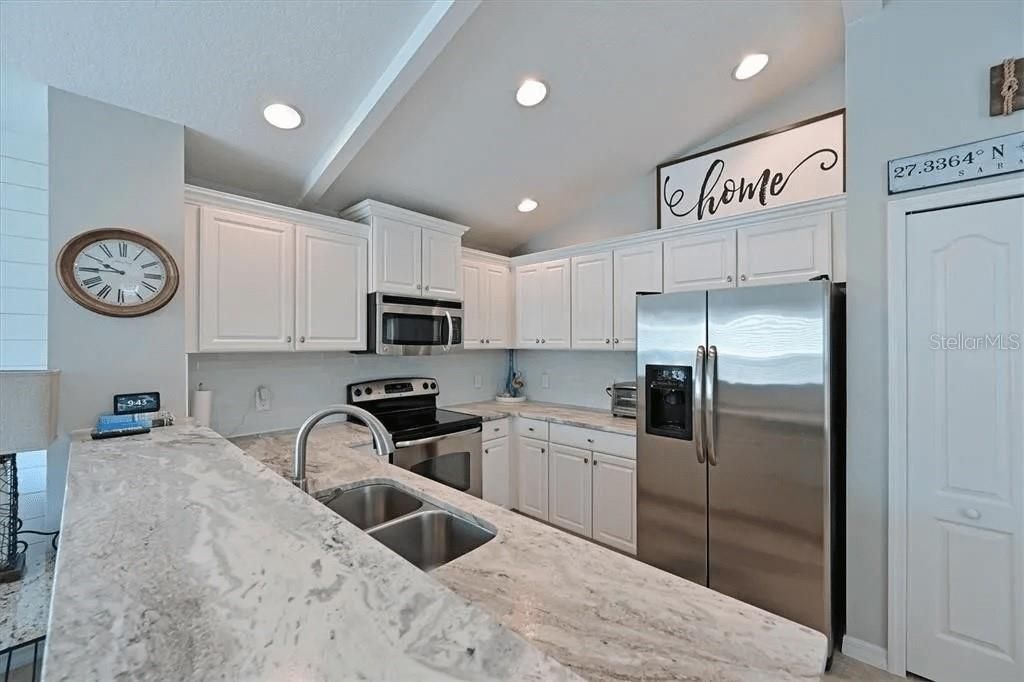 4815 Woodbrook Drive, Sarasota, FL 34243 Photo