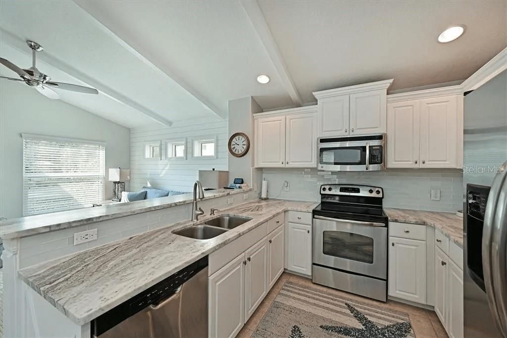 4815 Woodbrook Drive, Sarasota, FL 34243 Photo