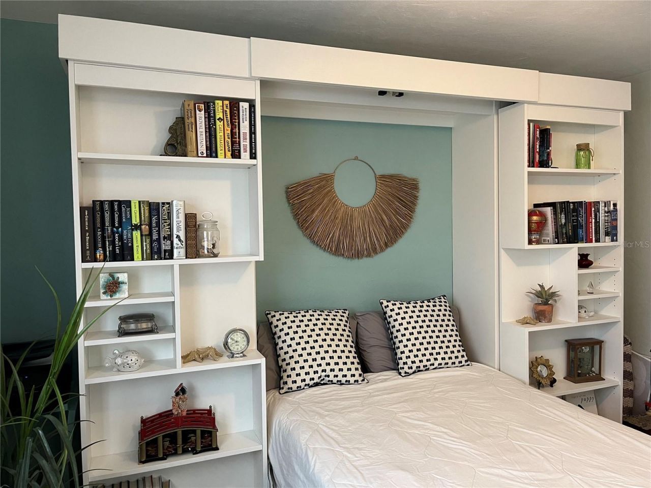 7477 Mariana Drive , Sarasota, FL 34231 Photo