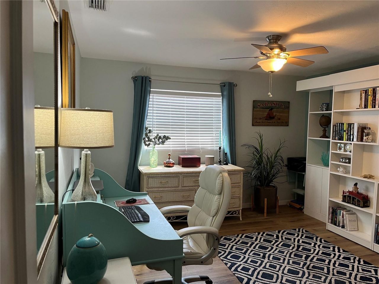 7477 Mariana Drive , Sarasota, FL 34231 Photo