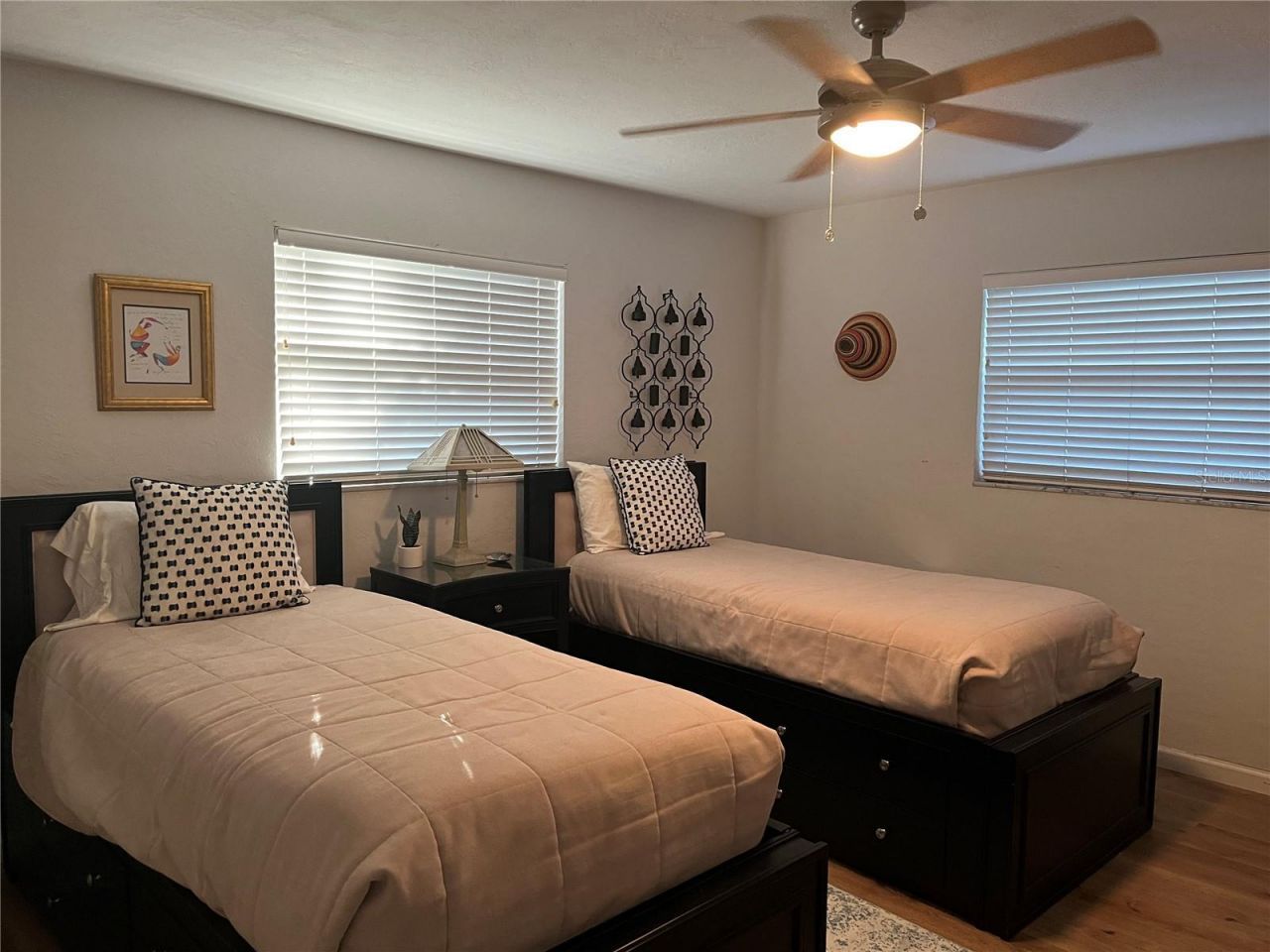 7477 Mariana Drive , Sarasota, FL 34231 Photo