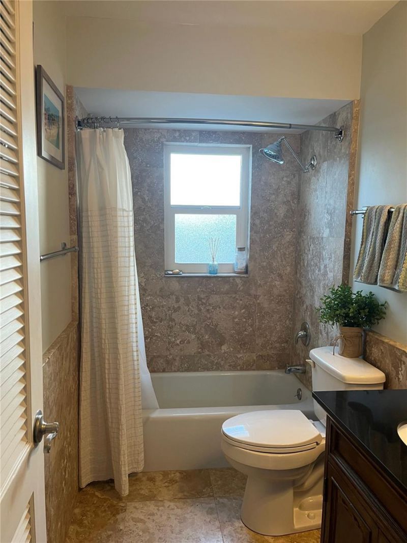 7477 Mariana Drive , Sarasota, FL 34231 Photo