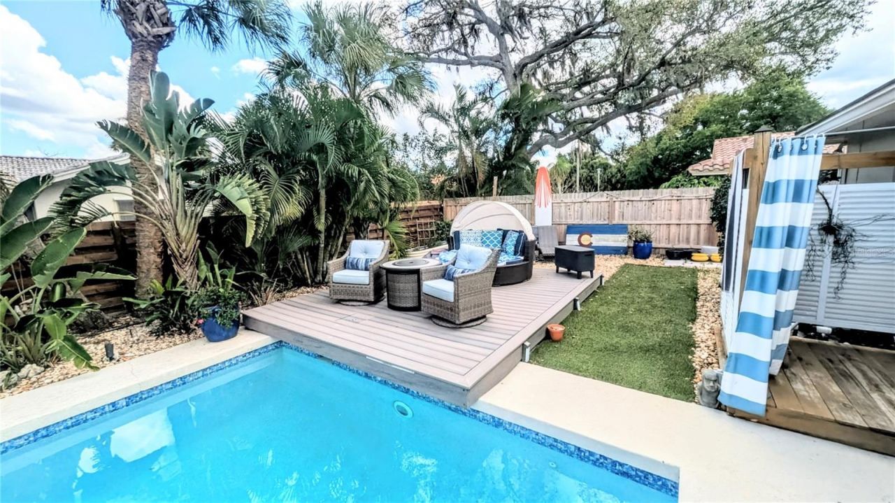7477 Mariana Drive , Sarasota, FL 34231 Photo