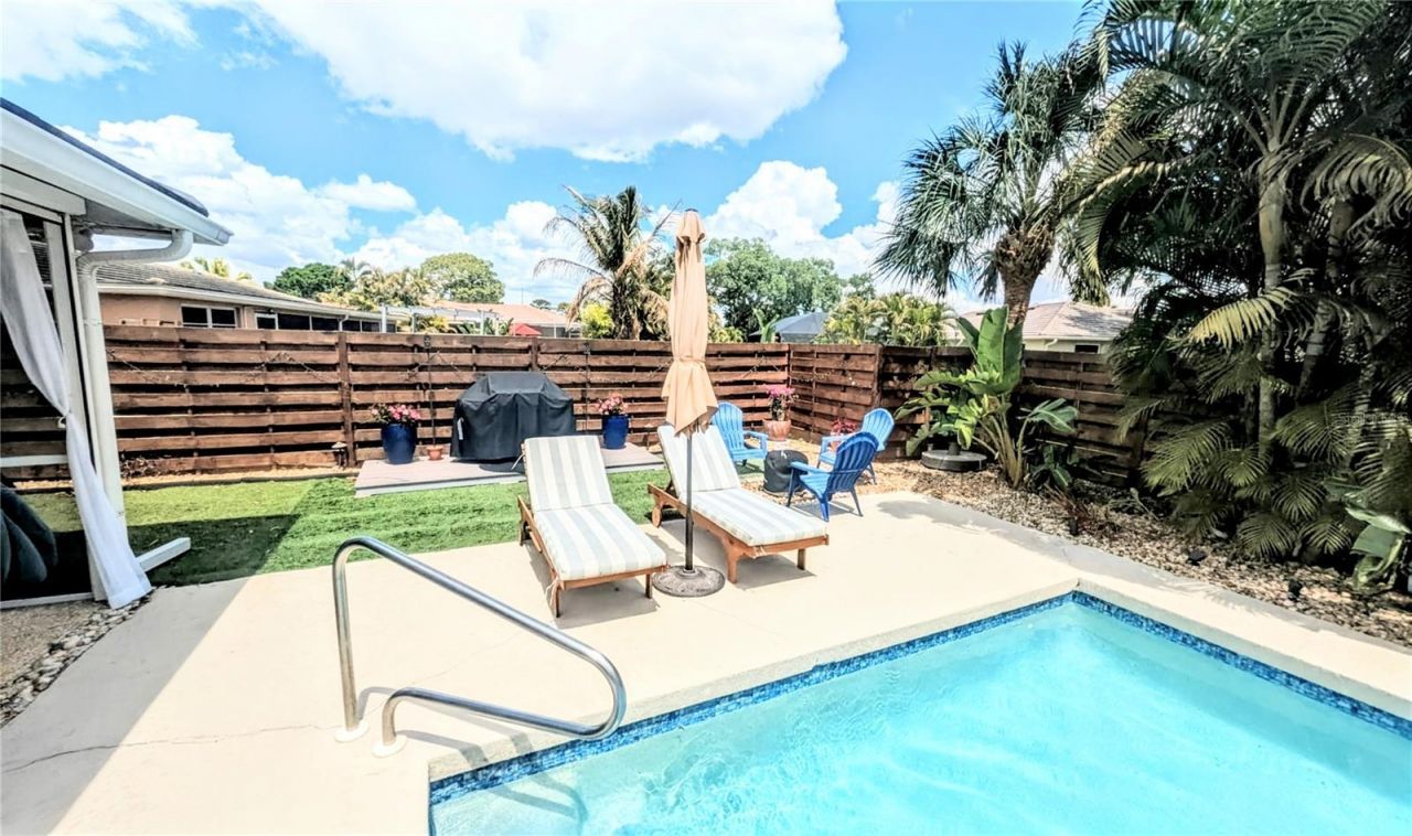 7477 Mariana Drive , Sarasota, FL 34231 Photo