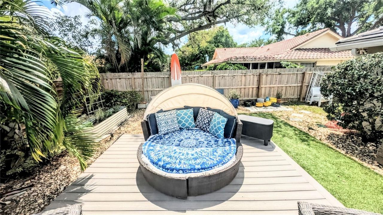 7477 Mariana Drive , Sarasota, FL 34231 Photo