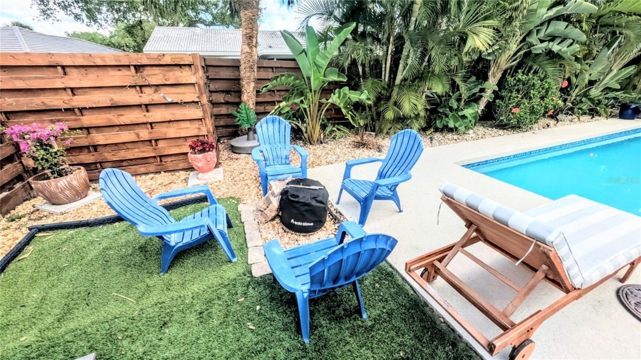 7477 Mariana Drive , Sarasota, FL 34231 Photo