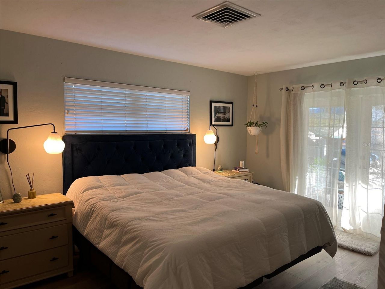 7477 Mariana Drive , Sarasota, FL 34231 Photo