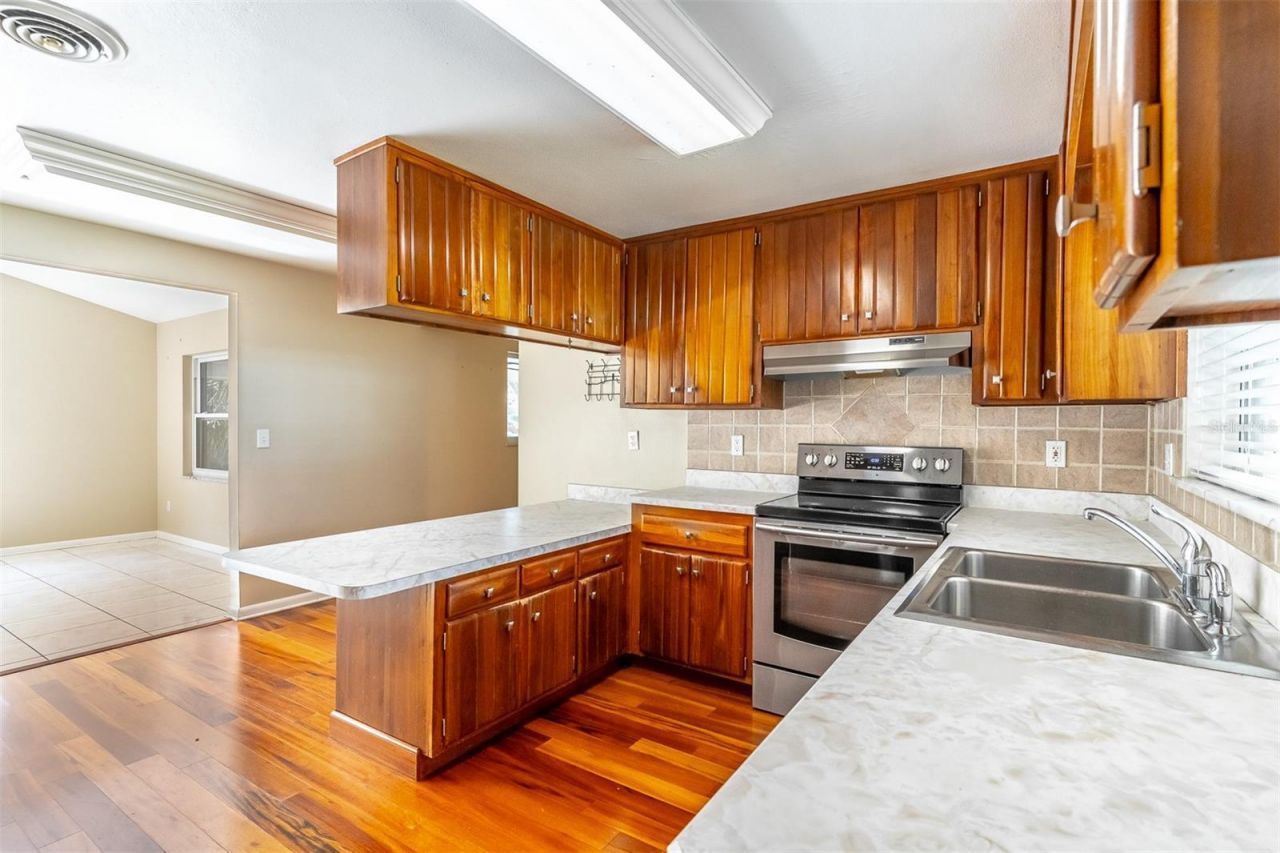 5115 Saint Germain Avenue, Belle Isle, FL 32812 Photo