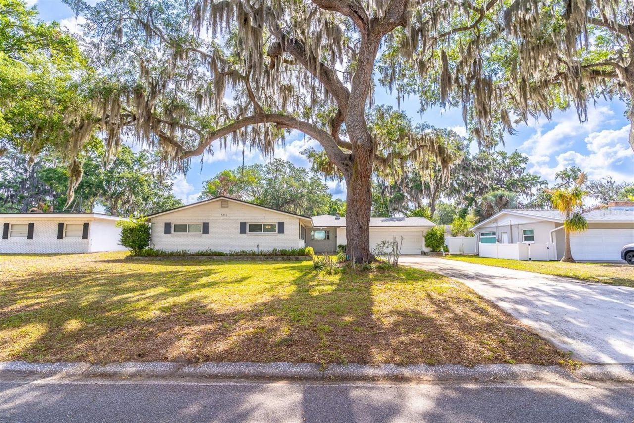 5115 Saint Germain Avenue, Belle Isle, FL 32812 Photo