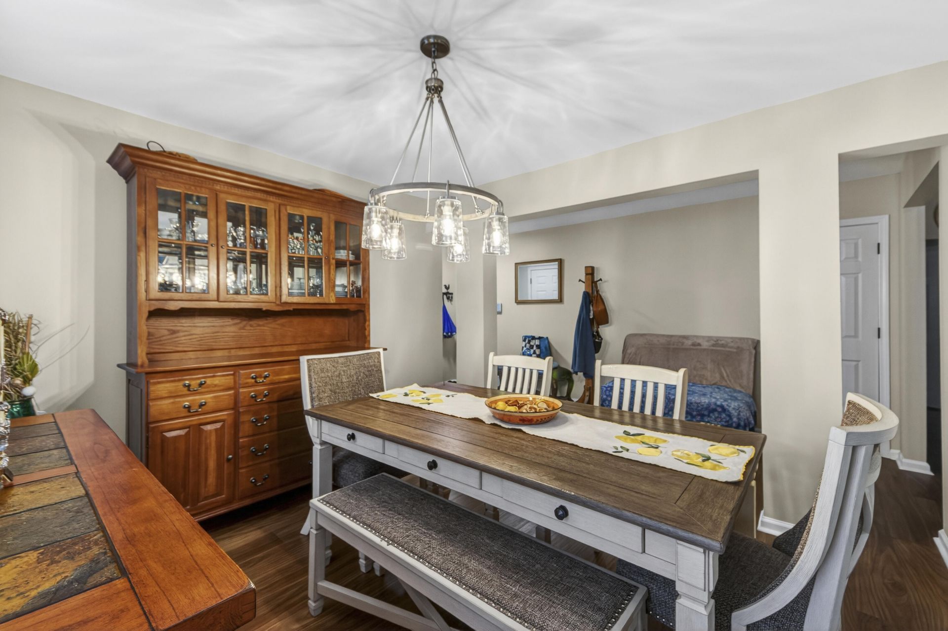 5252 Copley Circle Photo 13