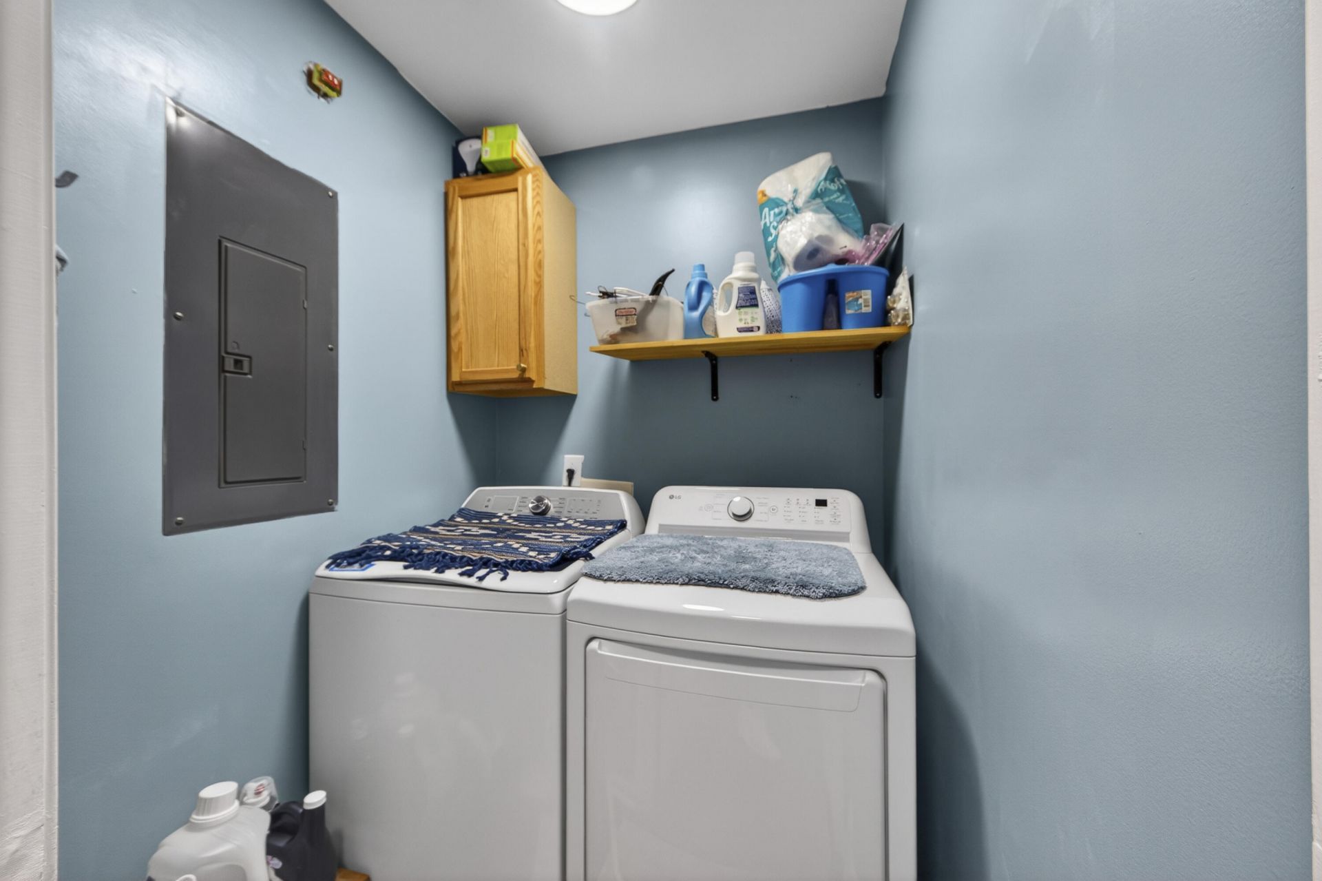 5252 Copley Circle Photo 35