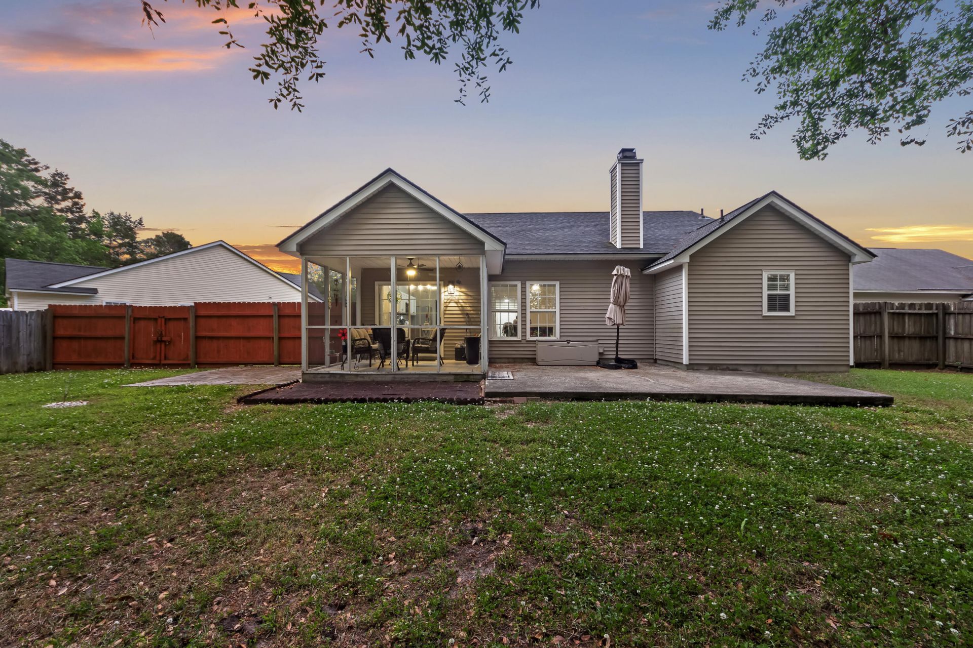 5252 Copley Circle Photo 8