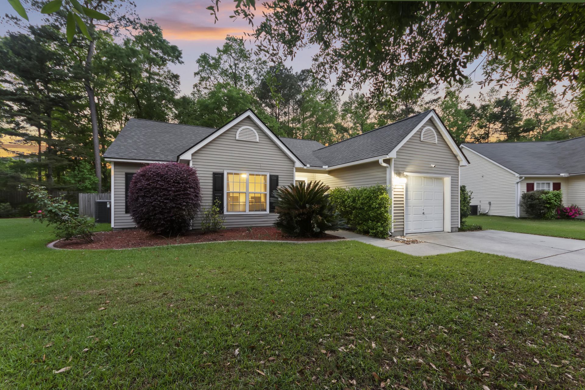 5252 Copley Circle Photo 9