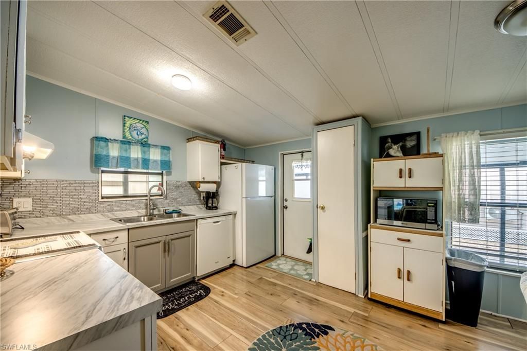 4955 Porky Ln, Saint James City, FL 33956 Photo