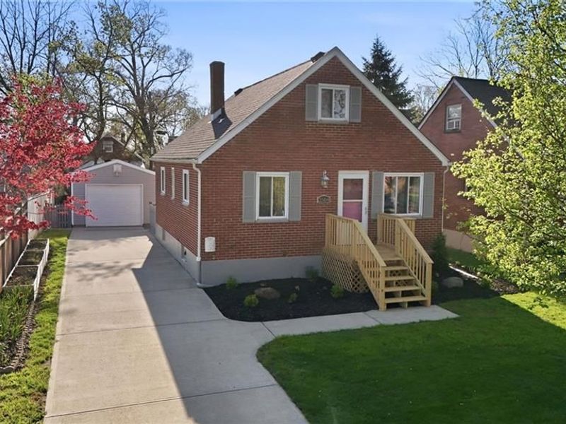 2504 Hazelwood Avenue, Kettering, OH 45419 Photo 2