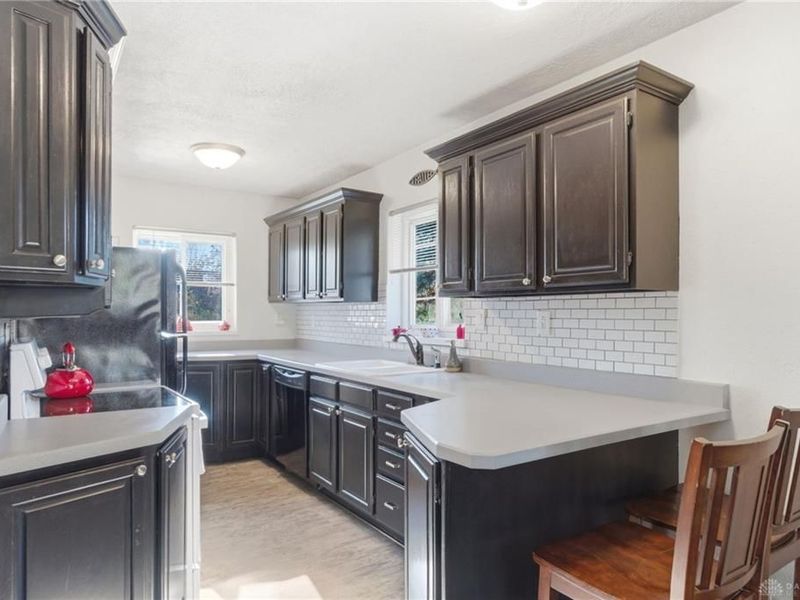 2504 Hazelwood Avenue, Kettering, OH 45419 Photo 8