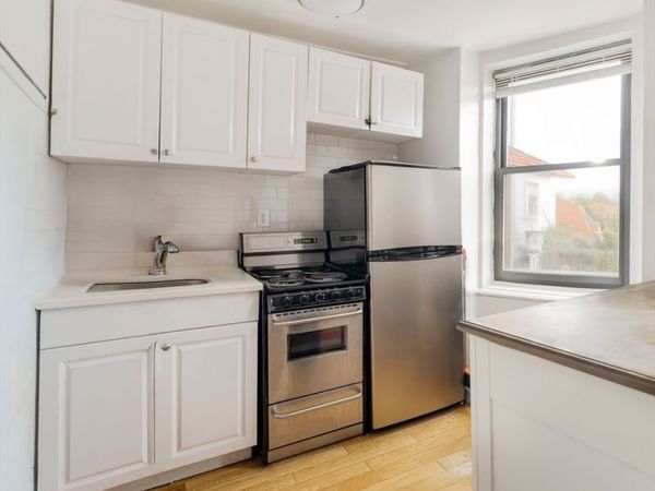 5 N Margin St, Unit 10, Boston, MA 02113