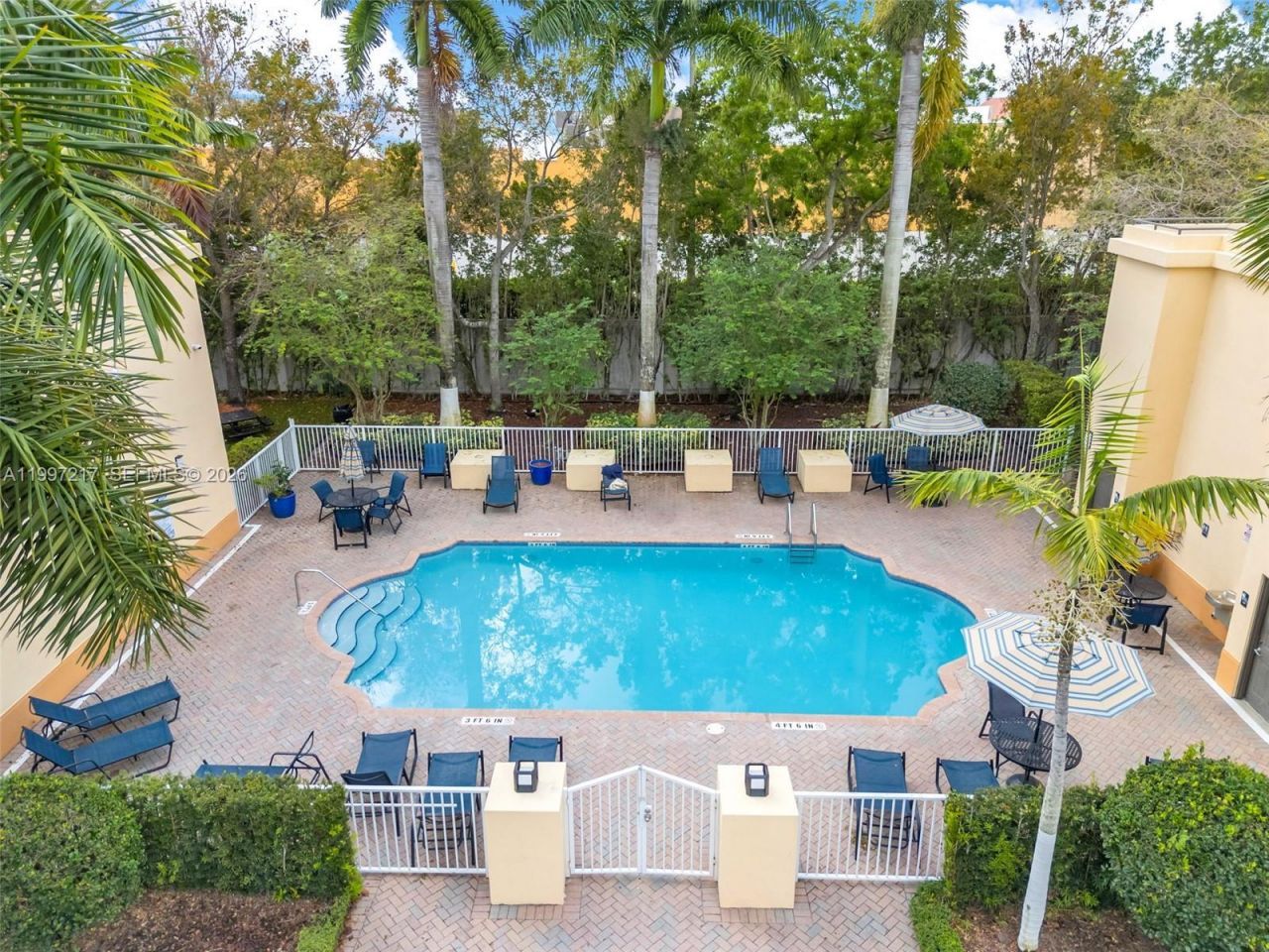 10012 NW 7th St, Unit 206, Miami, FL 33172 Photo