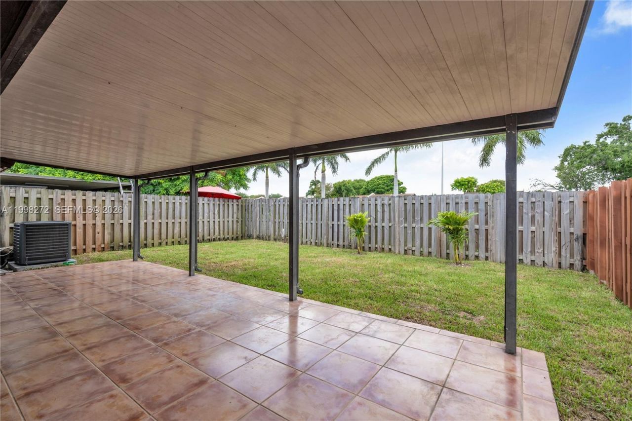 4736 SW 136th Pl, Miami, FL 33175 Photo