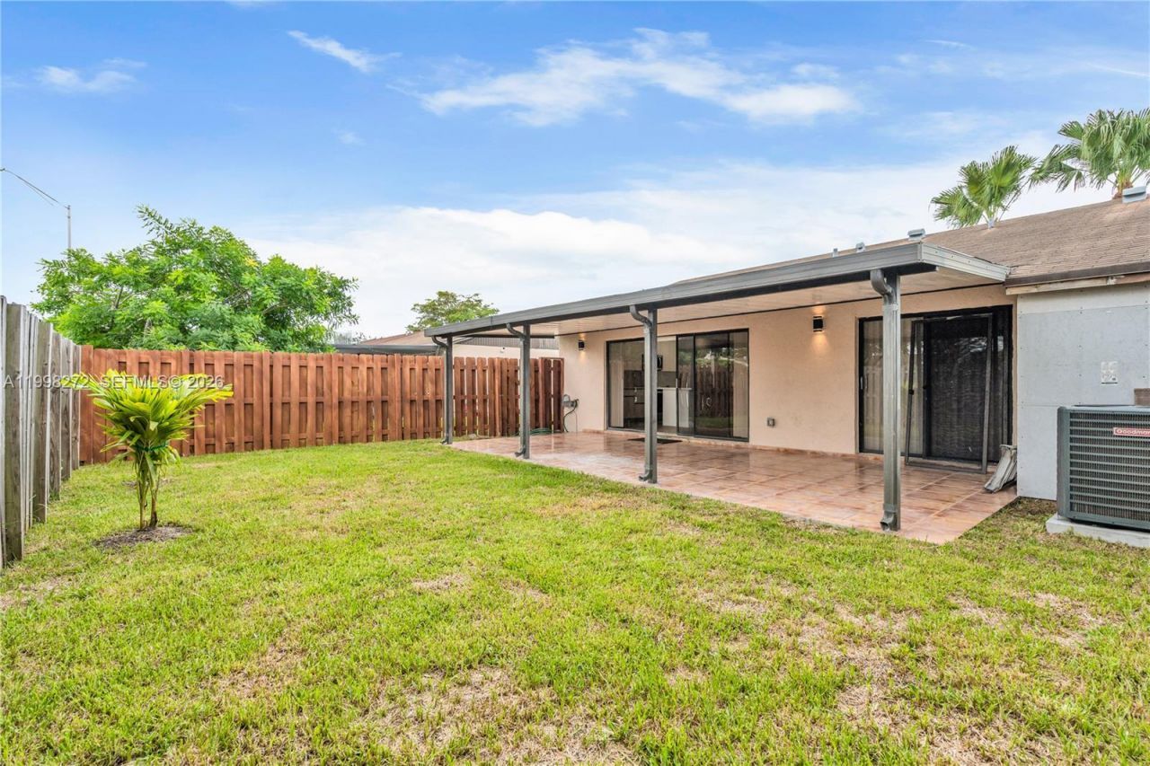 4736 SW 136th Pl, Miami, FL 33175 Photo