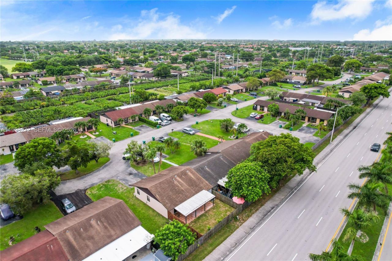 4736 SW 136th Pl, Miami, FL 33175 Photo