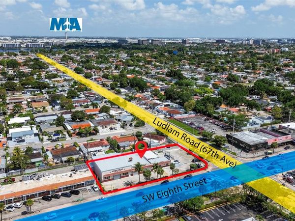 6701 SW 8th St , Miami, FL 33144