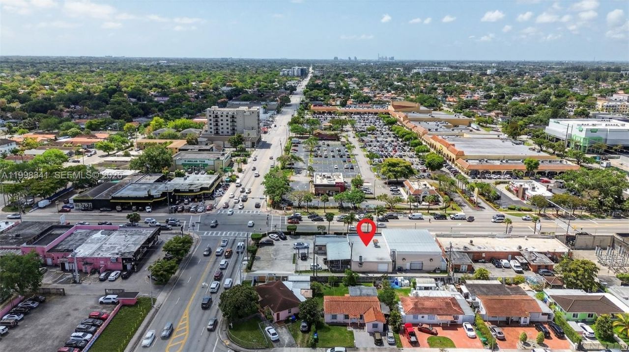 6701 SW 8th St , Miami, FL 33144 Photo