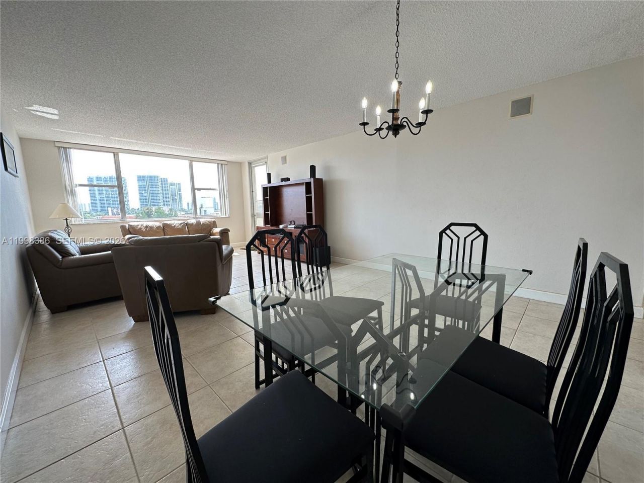 3180 S Ocean Dr, Unit 621, Hallandale Beach, FL 33009 Photo
