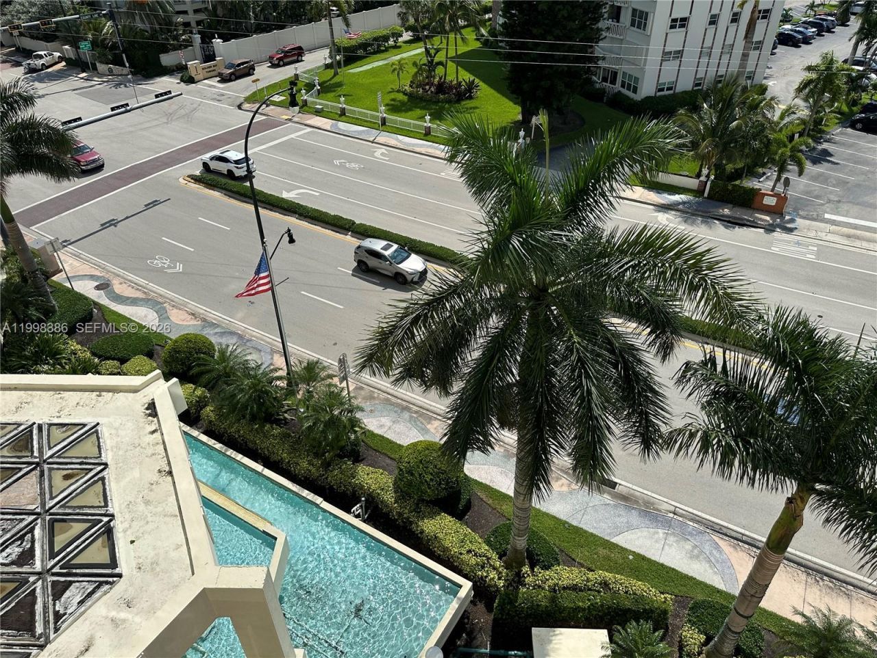 3180 S Ocean Dr, Unit 621, Hallandale Beach, FL 33009 Photo