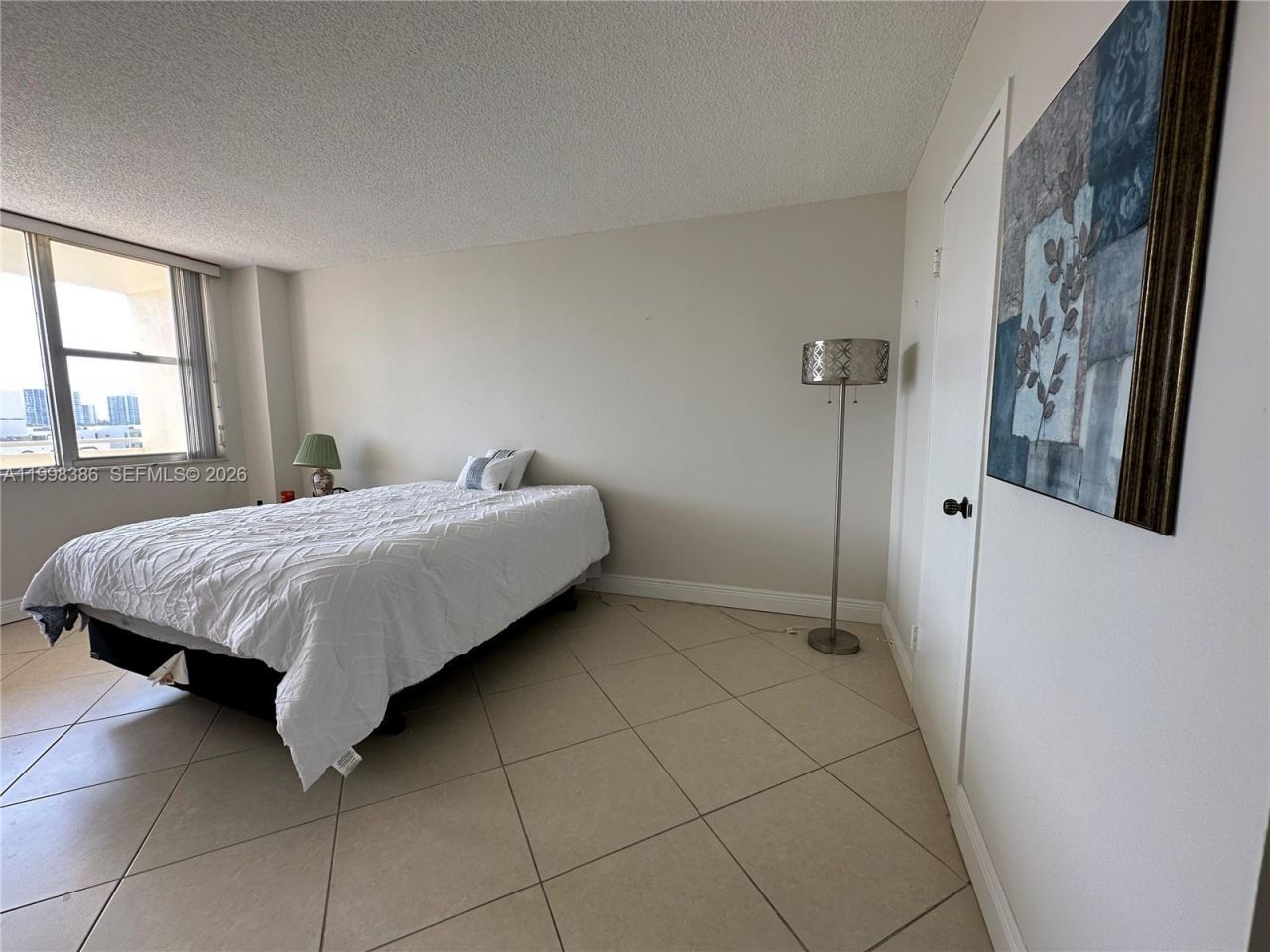 3180 S Ocean Dr, Unit 621, Hallandale Beach, FL 33009 Photo