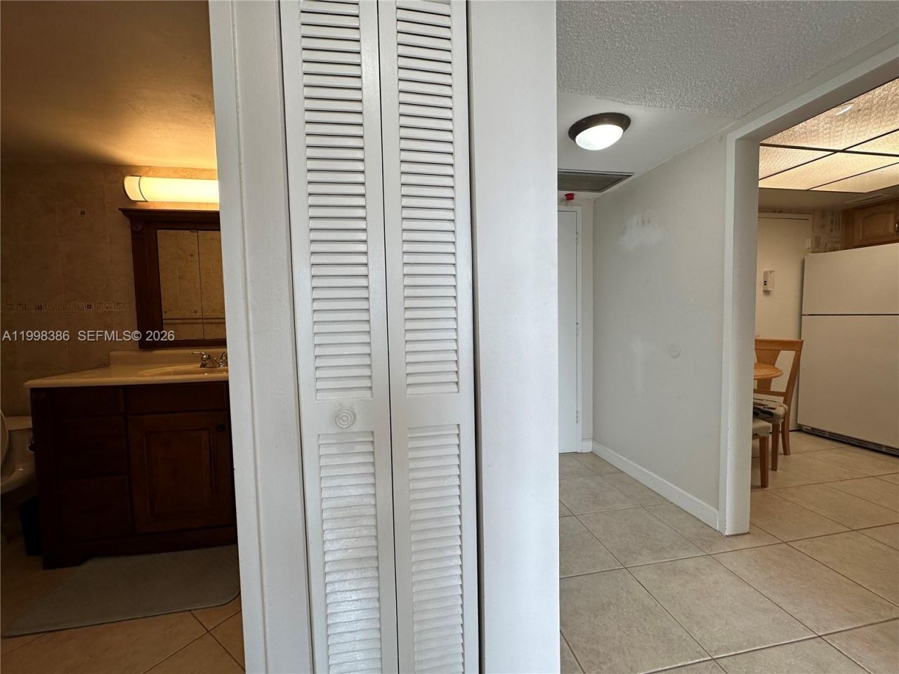 3180 S Ocean Dr, Unit 621, Hallandale Beach, FL 33009 Photo
