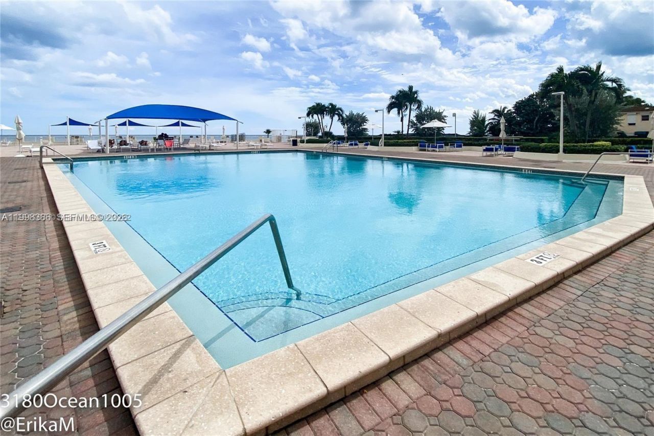 3180 S Ocean Dr, Unit 621, Hallandale Beach, FL 33009 Photo