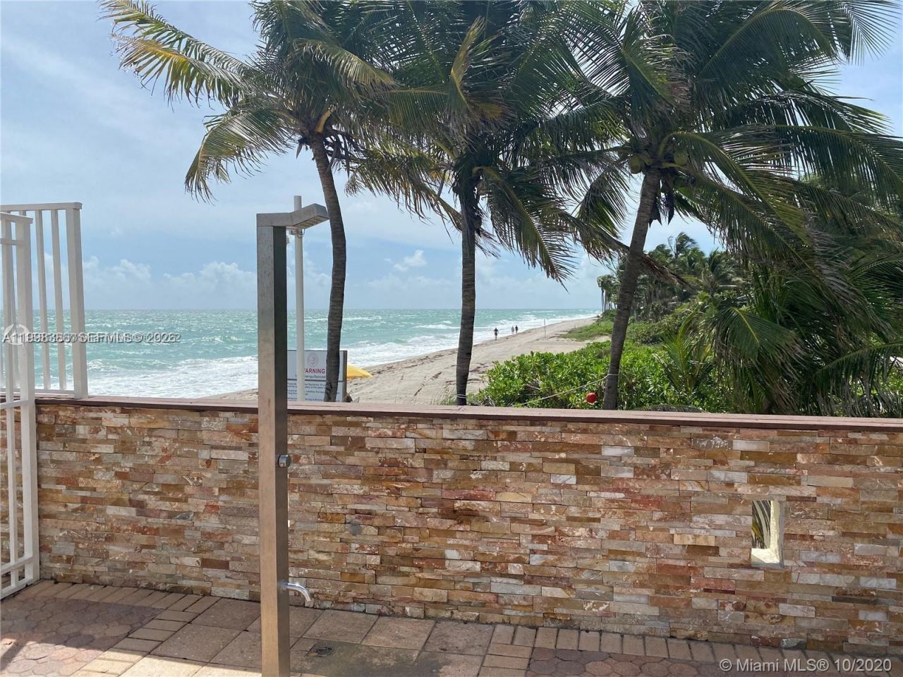3180 S Ocean Dr, Unit 621, Hallandale Beach, FL 33009 Photo