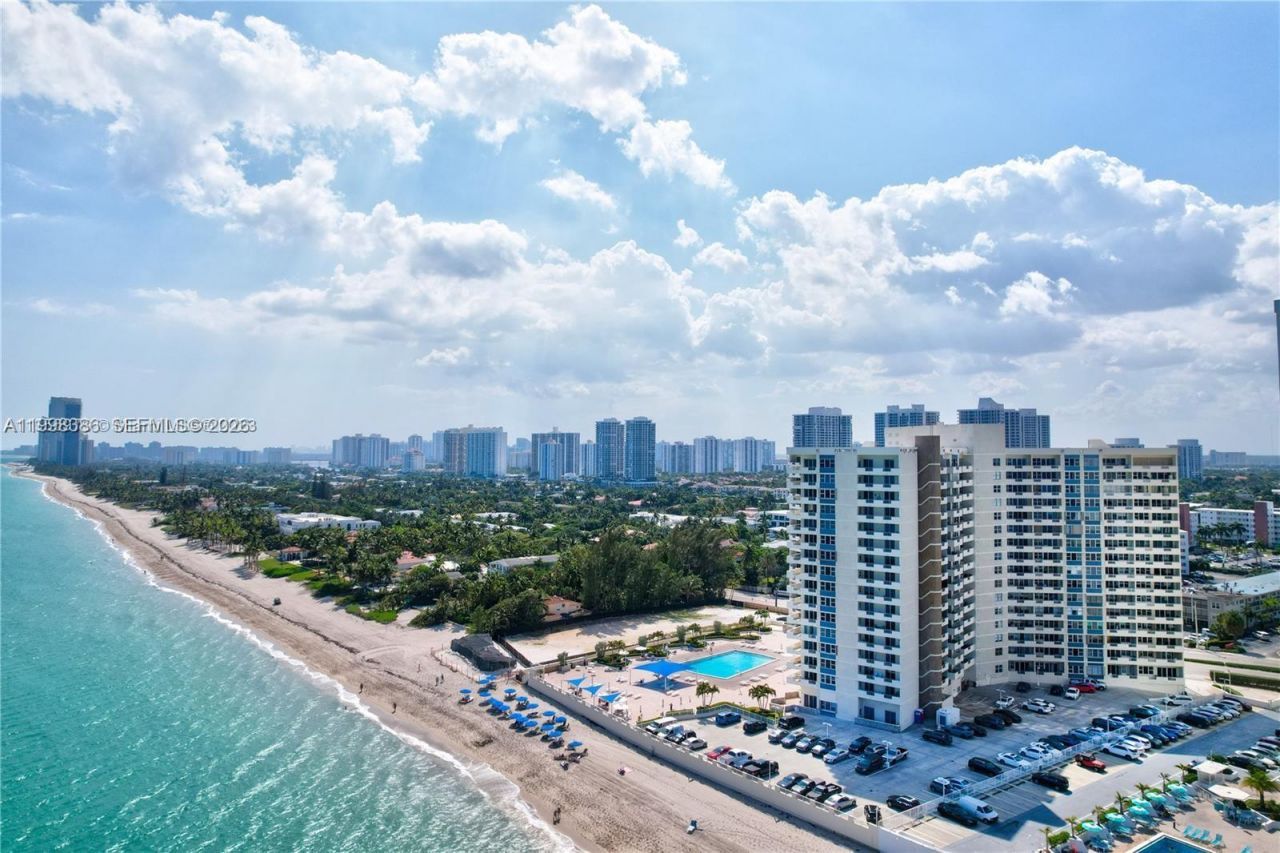 3180 S Ocean Dr, Unit 621, Hallandale Beach, FL 33009 Photo