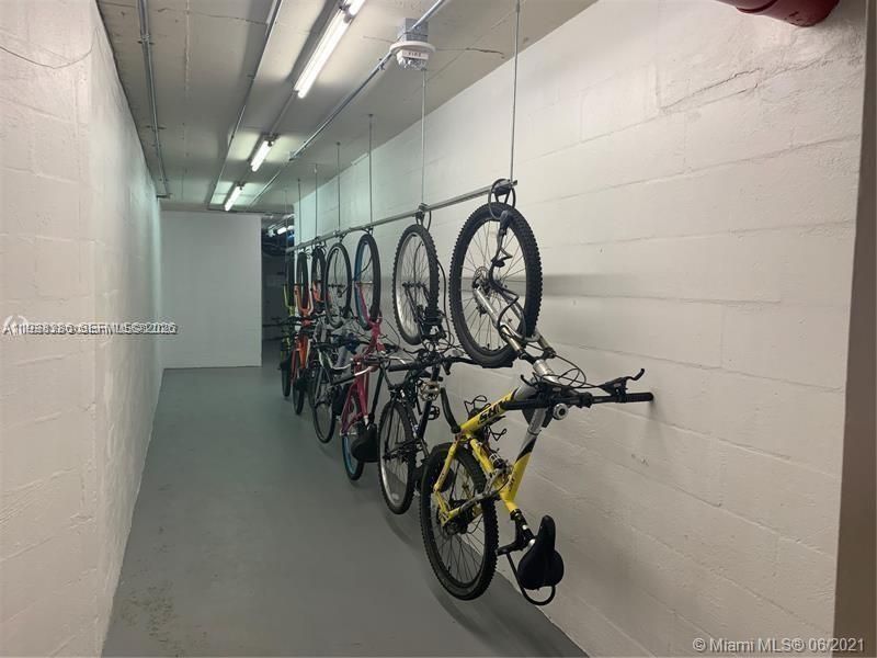 3180 S Ocean Dr, Unit 621, Hallandale Beach, FL 33009 Photo