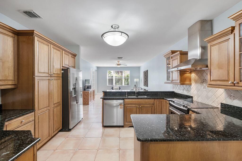 11446 NW 49th Drive, Coral Springs, FL 33076 Photo