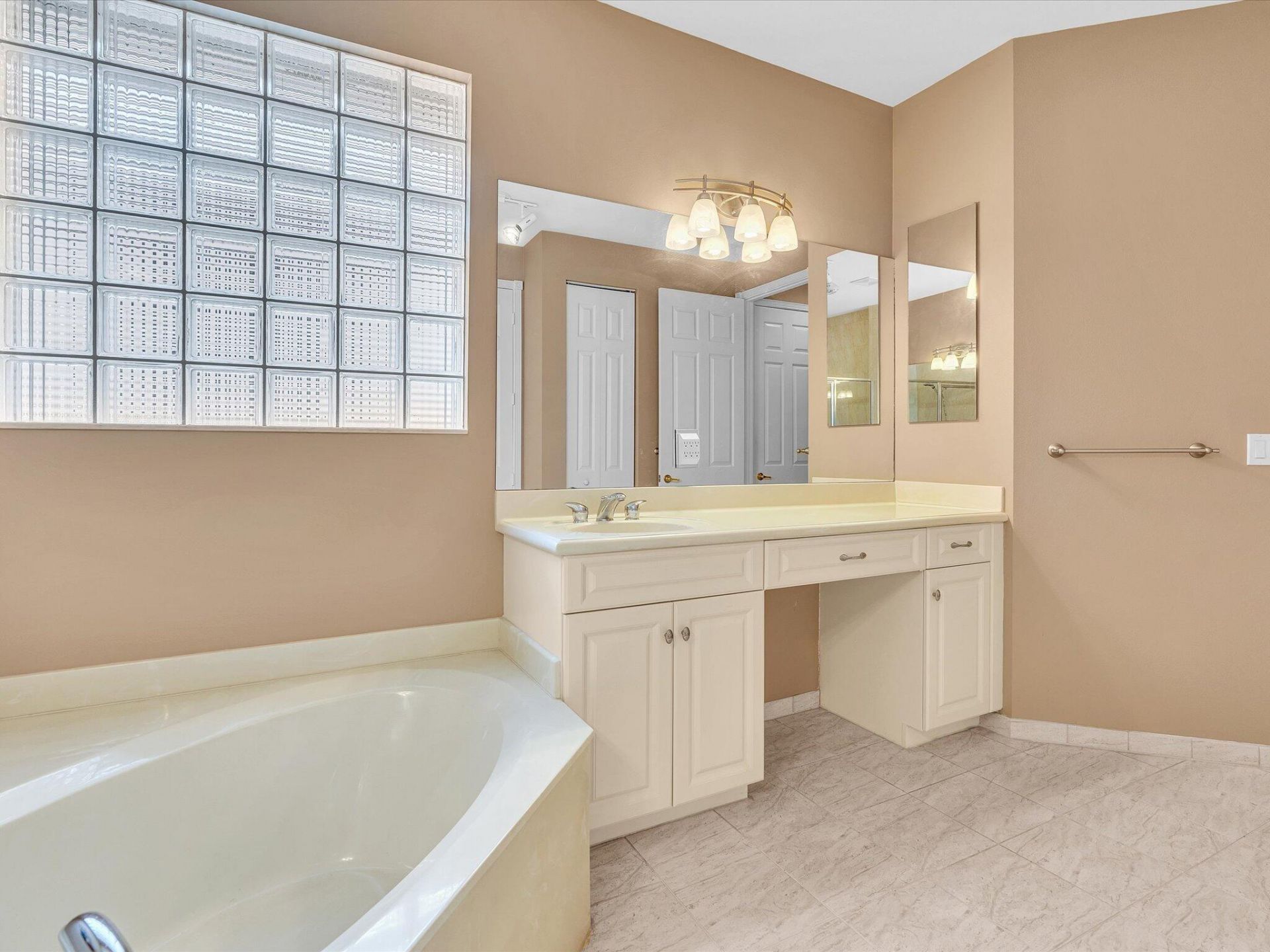 9577 Isles Cay Drive, Delray Beach, FL 33446 Photo