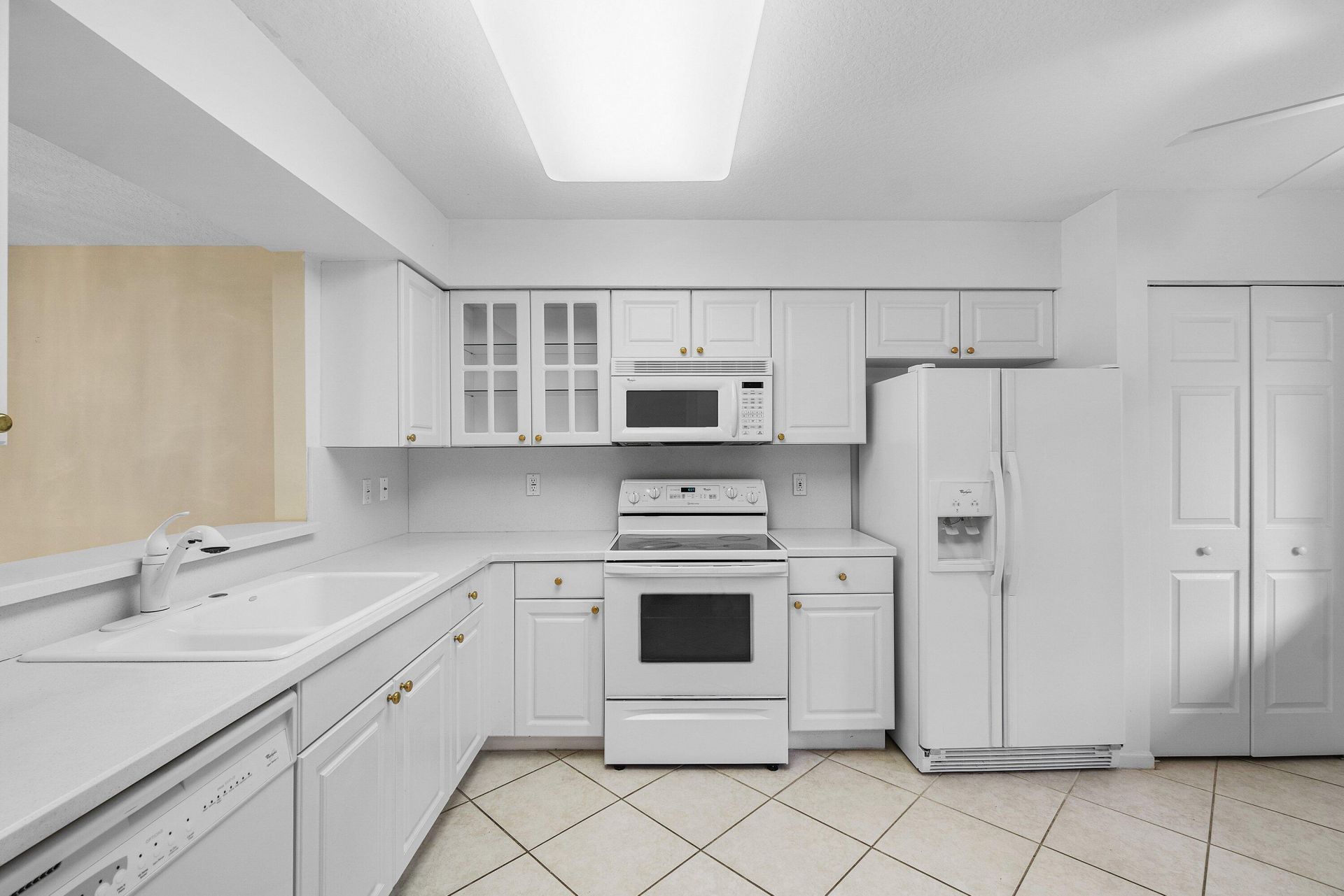 5749 Gemstone Court, Unit 204, Boynton Beach, FL 33437 Photo