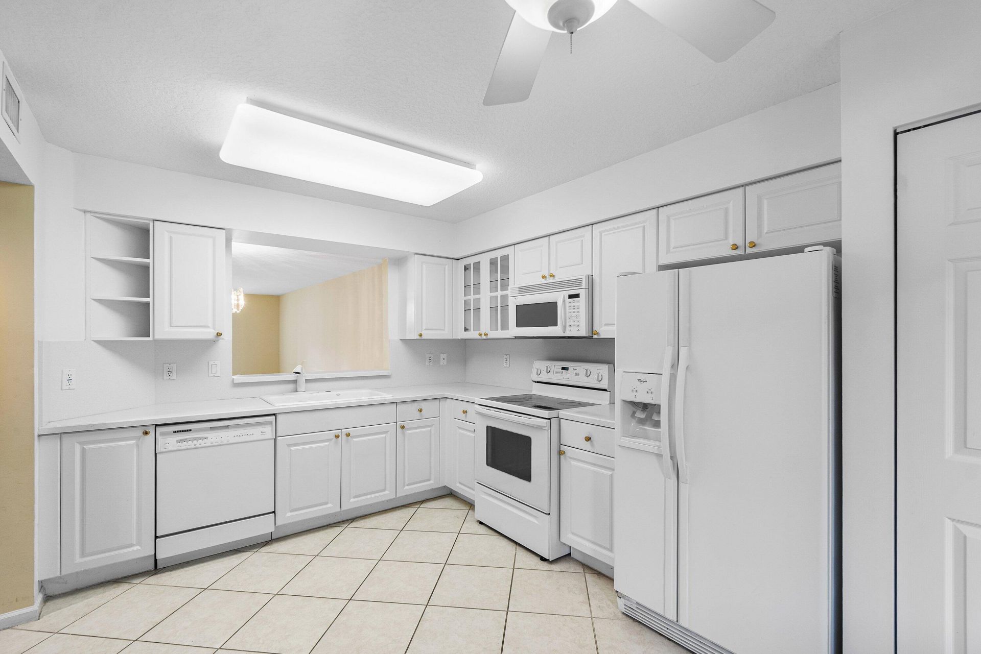 5749 Gemstone Court, Unit 204, Boynton Beach, FL 33437 Photo