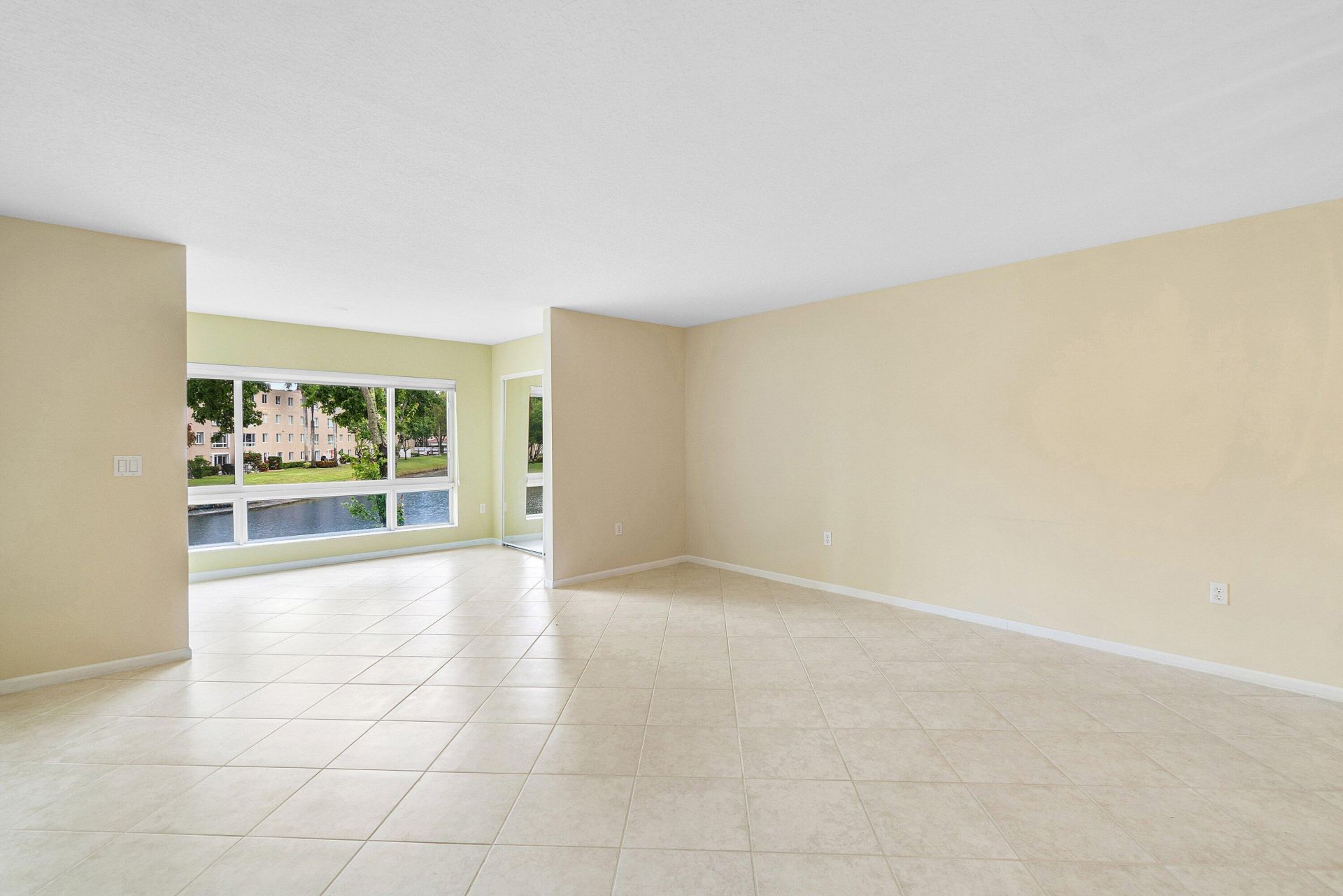 5749 Gemstone Court, Unit 204, Boynton Beach, FL 33437 Photo