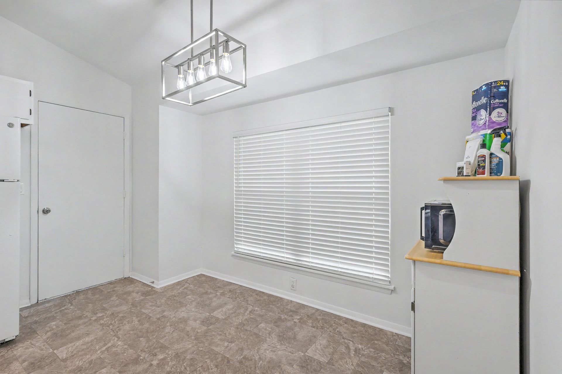 104 Tweed Court Photo 11