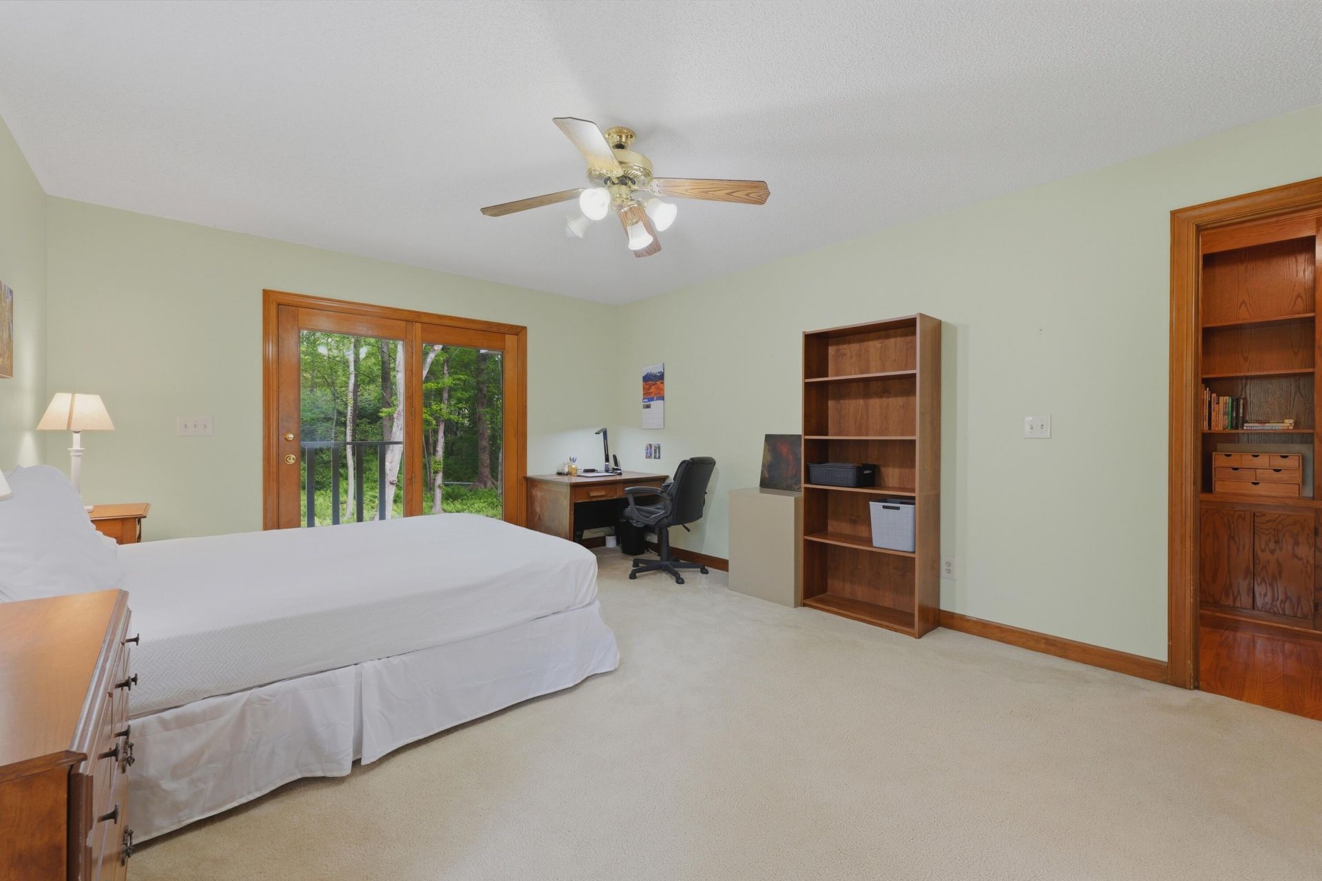 141 Beaverton Court Photo 17