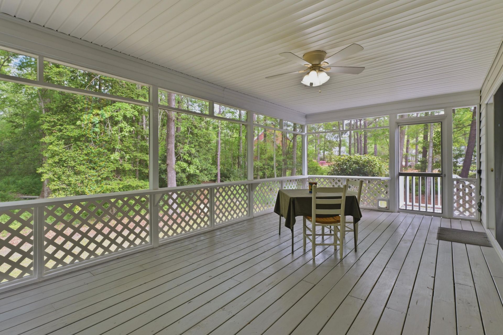 141 Beaverton Court Photo 34