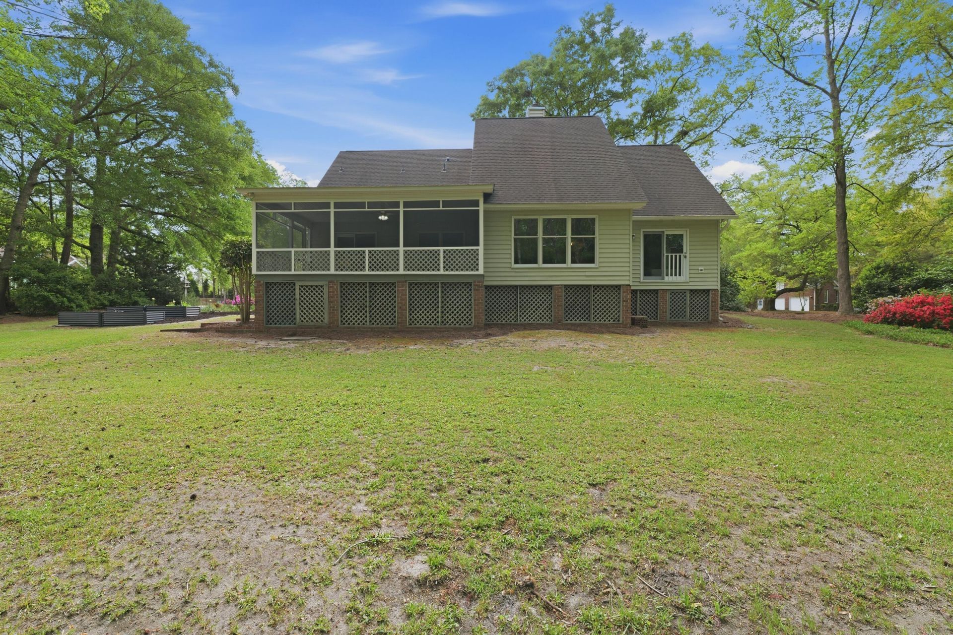 141 Beaverton Court Photo 52