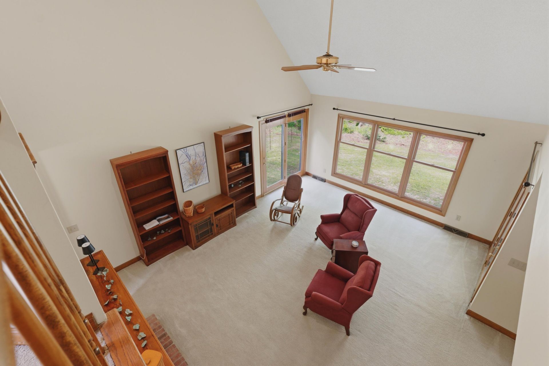 141 Beaverton Court Photo 7